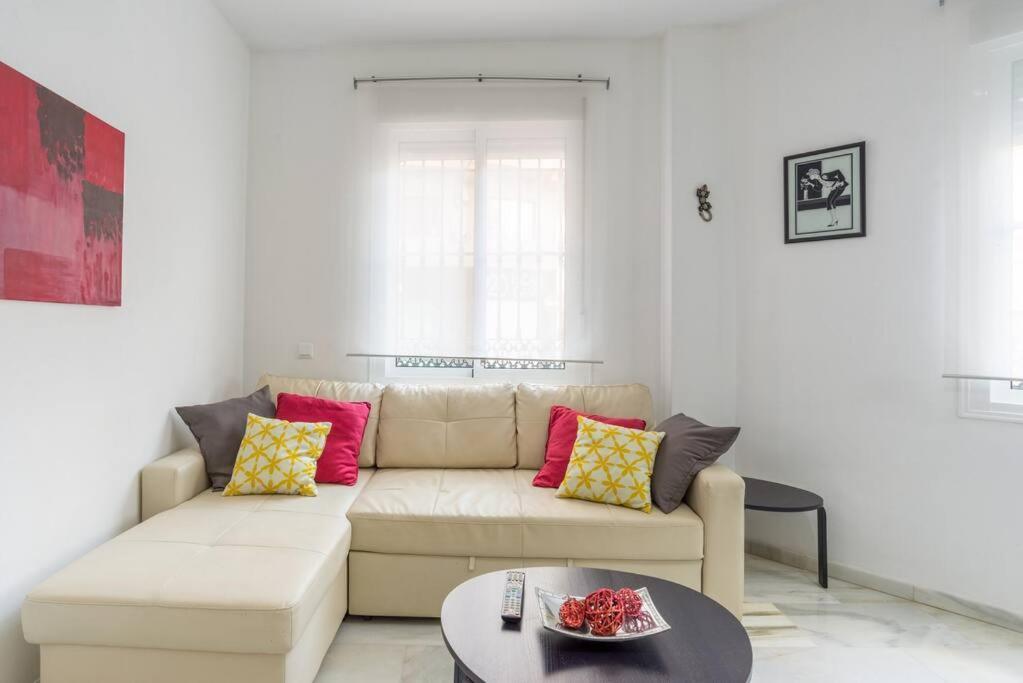 Bright, Quiet And Nice Ground Floor In The Center Málaga Eksteriør billede
