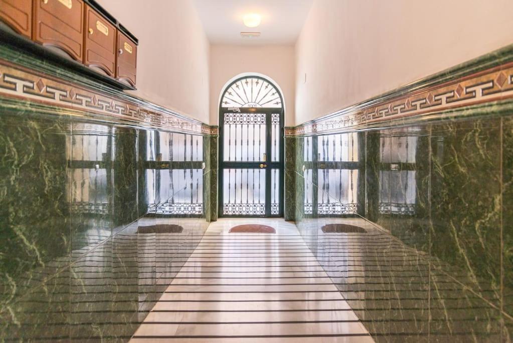 Bright, Quiet And Nice Ground Floor In The Center Málaga Eksteriør billede